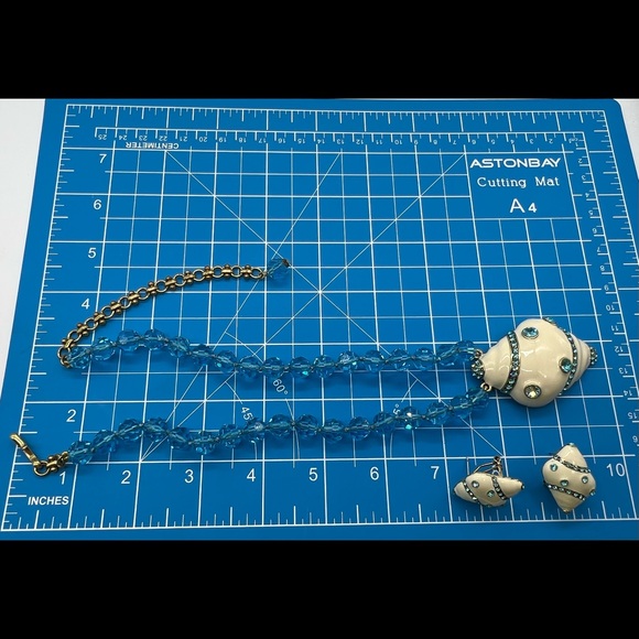 Heidi Daus 🐚SET: Fashion Conchous pink enamel & Swarovski crystals - Picture 7 of 13